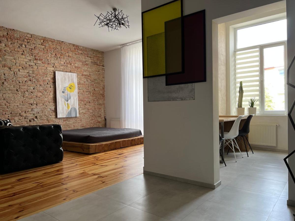Smolynja Stail Apartment Ternopil Exterior photo